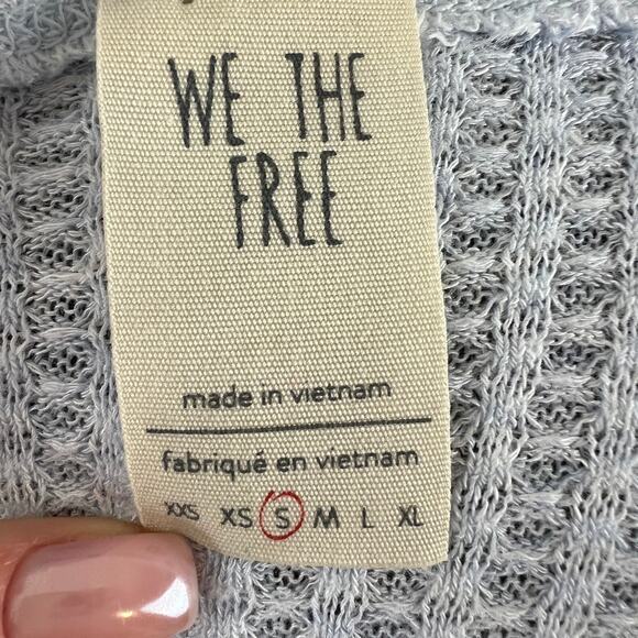 We The Free People Blue Catalina Top Thermal Waffle Knit Ruffled Hem Sz S Small - Picture 9 of 10
